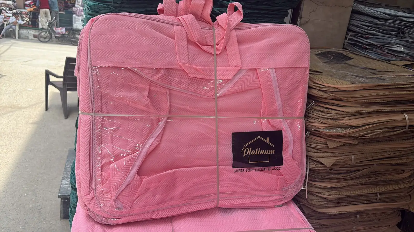 Platinum Super Soft Blanket Bag - Image 4